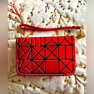 Wristlet/wallet/clutch